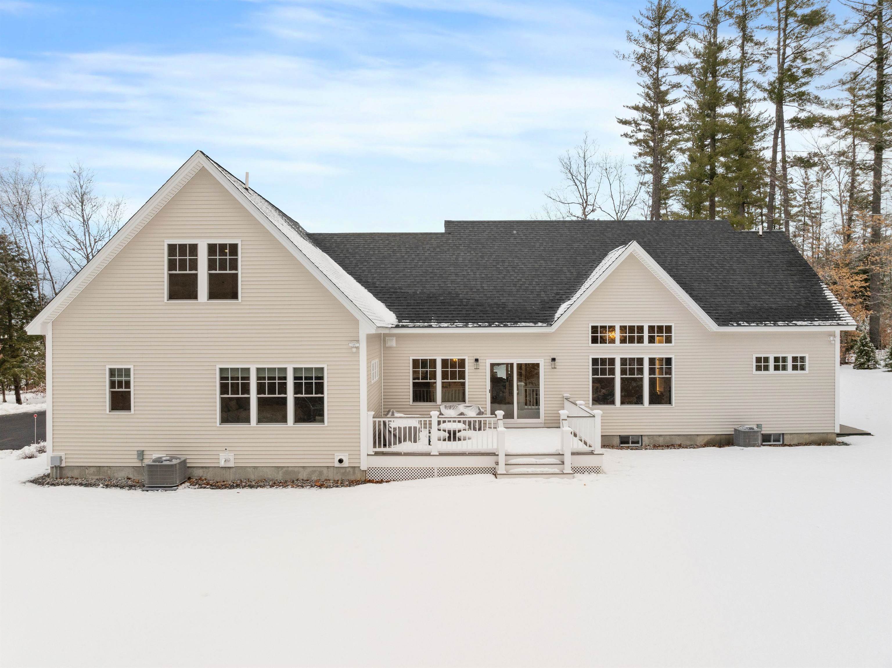 15 Pleasant Pl Drive Holderness, NH 03245 - Photo 5 of 50