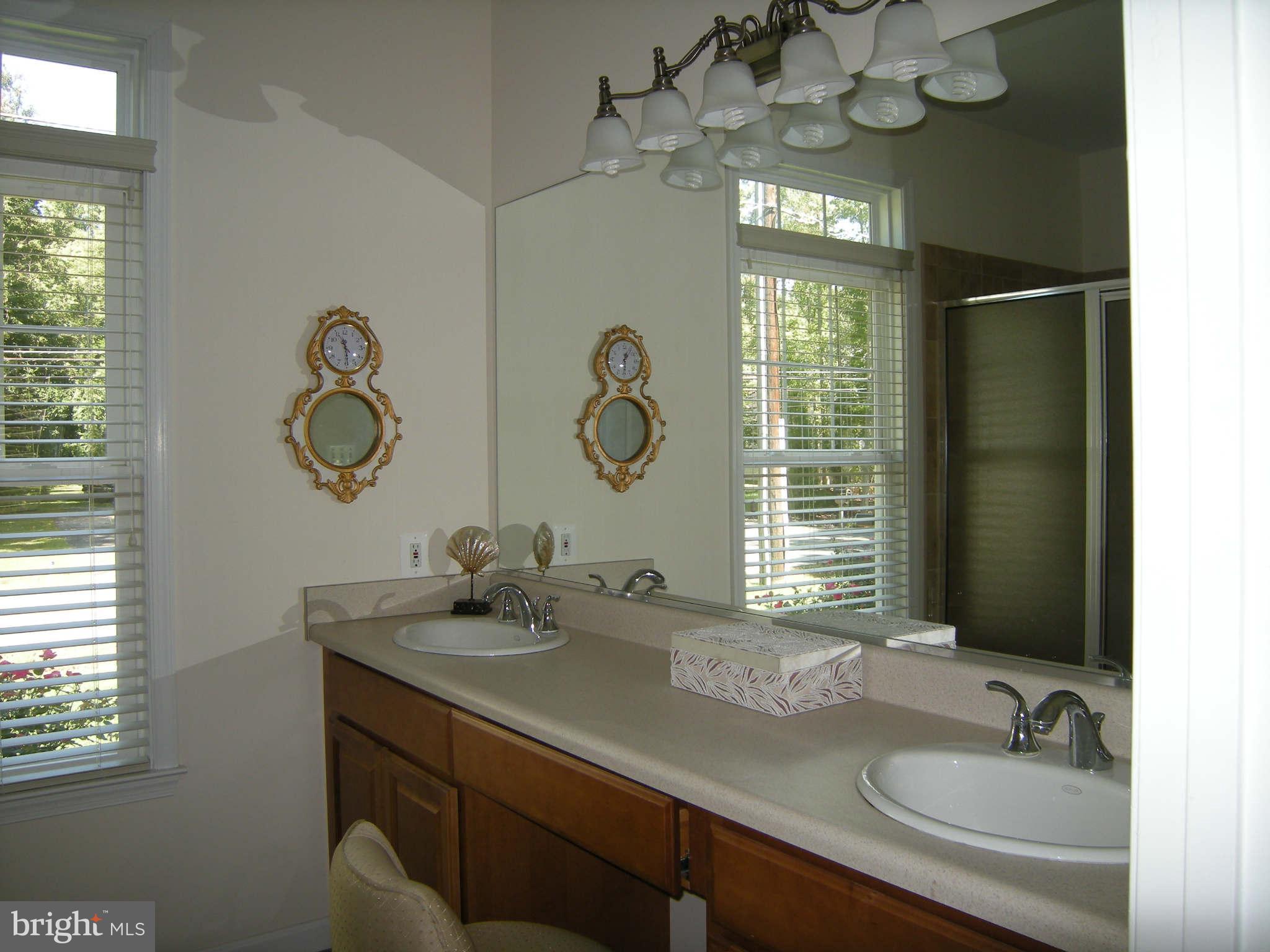 5147 Chalk Point Road West River, MD 20778 - Photo 13 of 28 Bath (Master) Main Floor