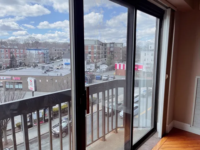 $560,000 | 15 North Beacon Street, Unit 417, Boston, MA 02134