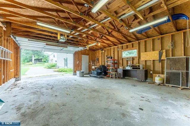 $135,000 | 70 Main Street, Soudan, MN 55782