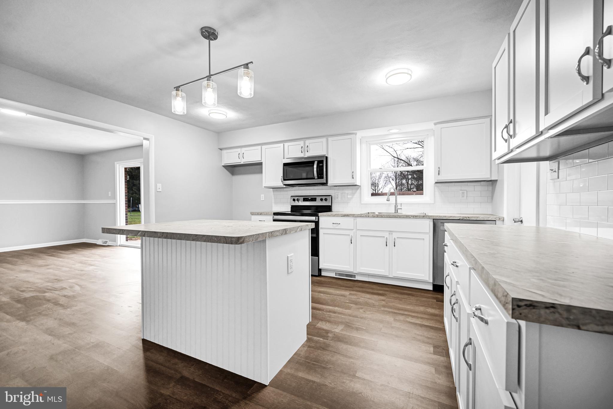 3595 Lewisberry Road York, PA 17404 - Photo 8 of 39 Gallery Image 8