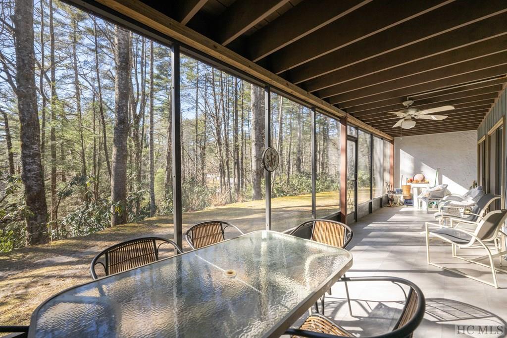 435-1B Overlook Road, Unit 1B Sapphire, NC 28774 - Photo 29 of 53 Gallery Image 29