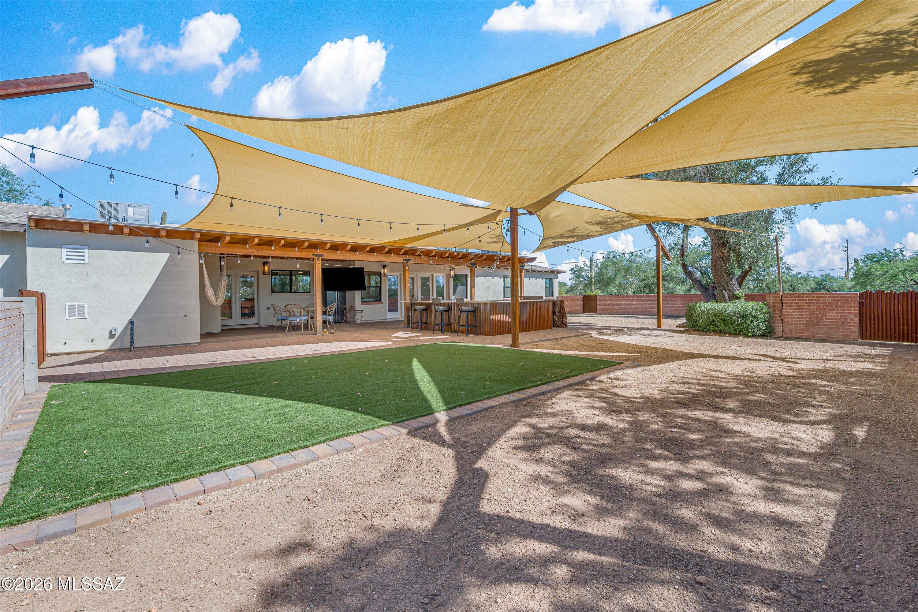 7041 East River Road Tucson, AZ 85750 - Photo 24 of 43 Room to Entertain and for a Pool.