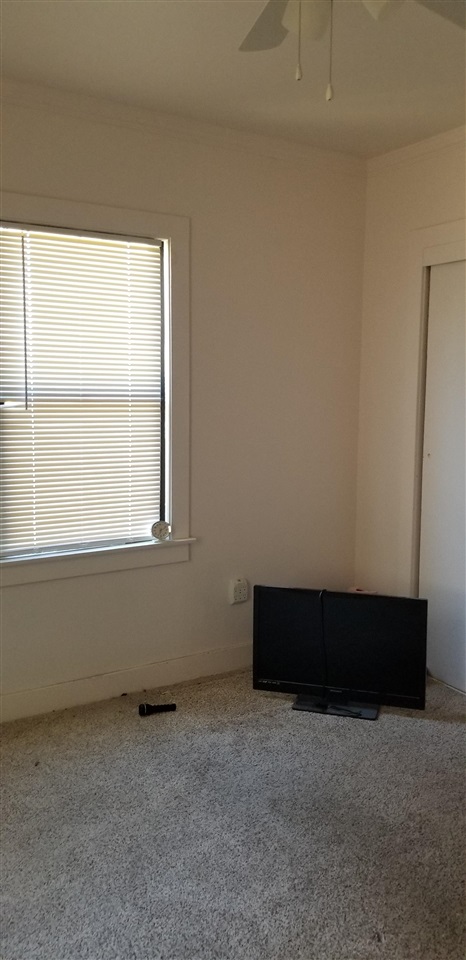381 Aleut Street Biggs, CA 95917 - Photo 35 of 35 a view of an empty room with a window