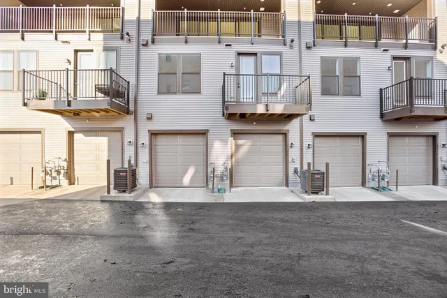 $609,999 | 107 East Cromwell Street, Unit 2005, Baltimore, MD 21230