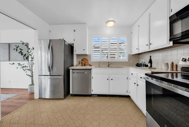 $1,199,000 | 162 Eastridge Circle, Pacifica, CA 94044