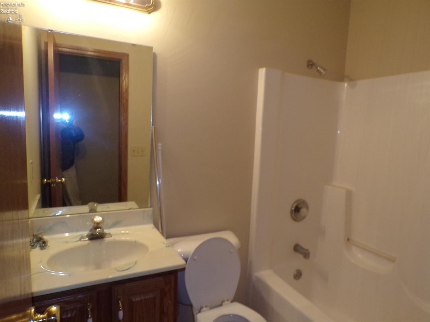 4611 Laylin Road Norwalk, OH 44857 - Photo 11 of 17 Gallery Image 11