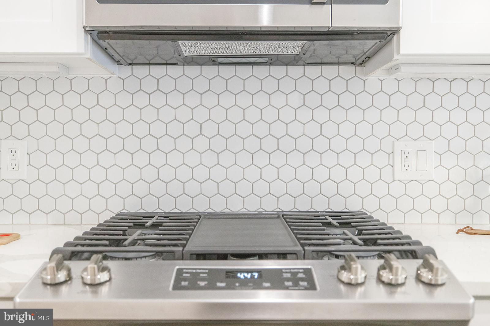 2244 Ontario Road Northwest, Unit 3 Washington, DC 20009 - Photo 12 of 30