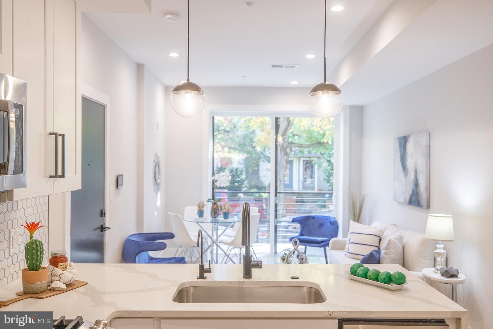 2244 Ontario Road Northwest, Unit 3 Washington, DC 20009 - Photo 13 of 30