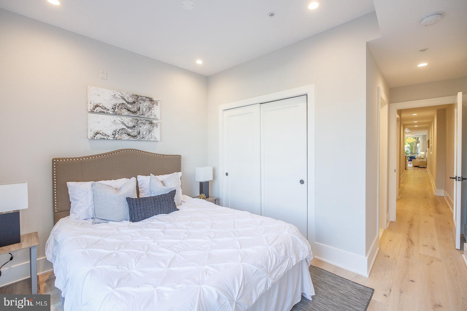 2244 Ontario Road Northwest, Unit 3 Washington, DC 20009 - Photo 24 of 30