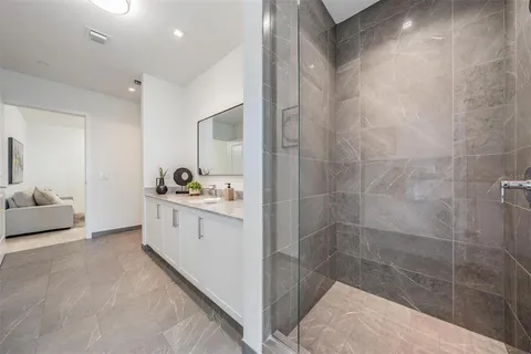 $2,490,000 | 3015 South Ysabella Avenue, Unit 2003, Tampa, FL 33629