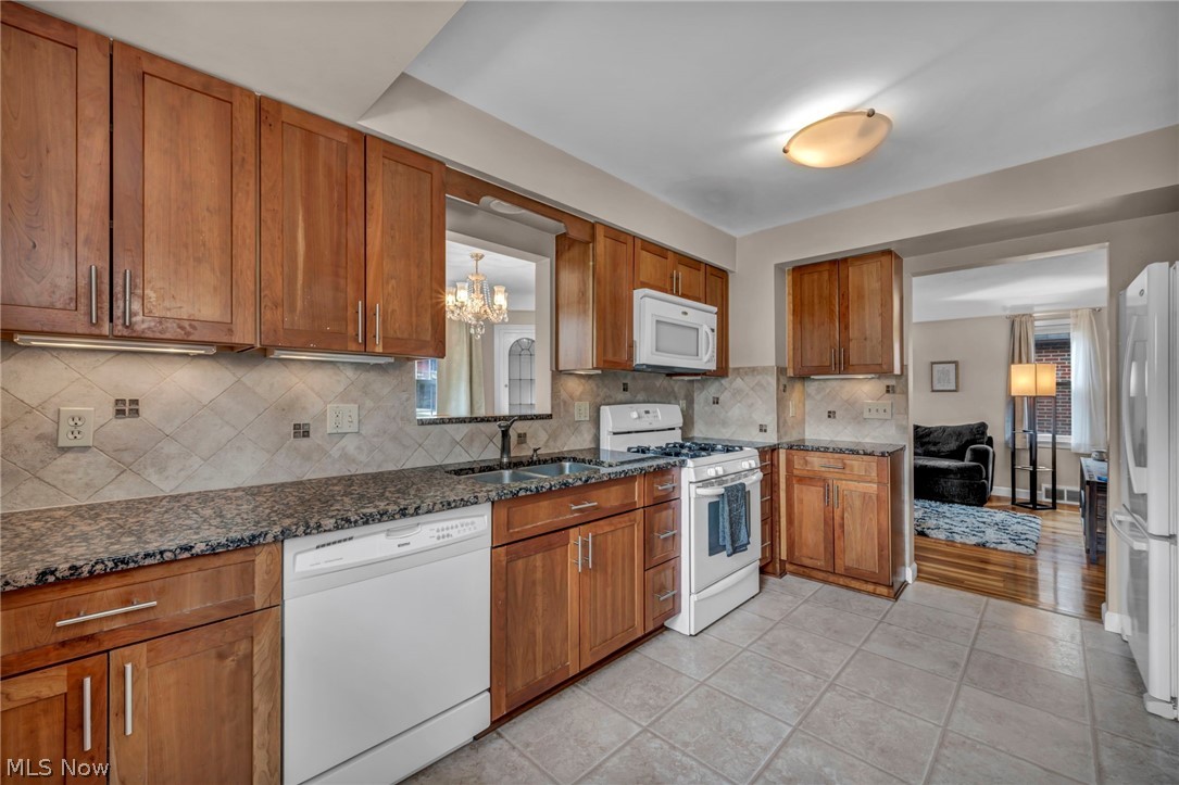 4098 Ridgeview Road Cleveland, OH 44144 - Photo 14 of 47 Gallery Image 14
