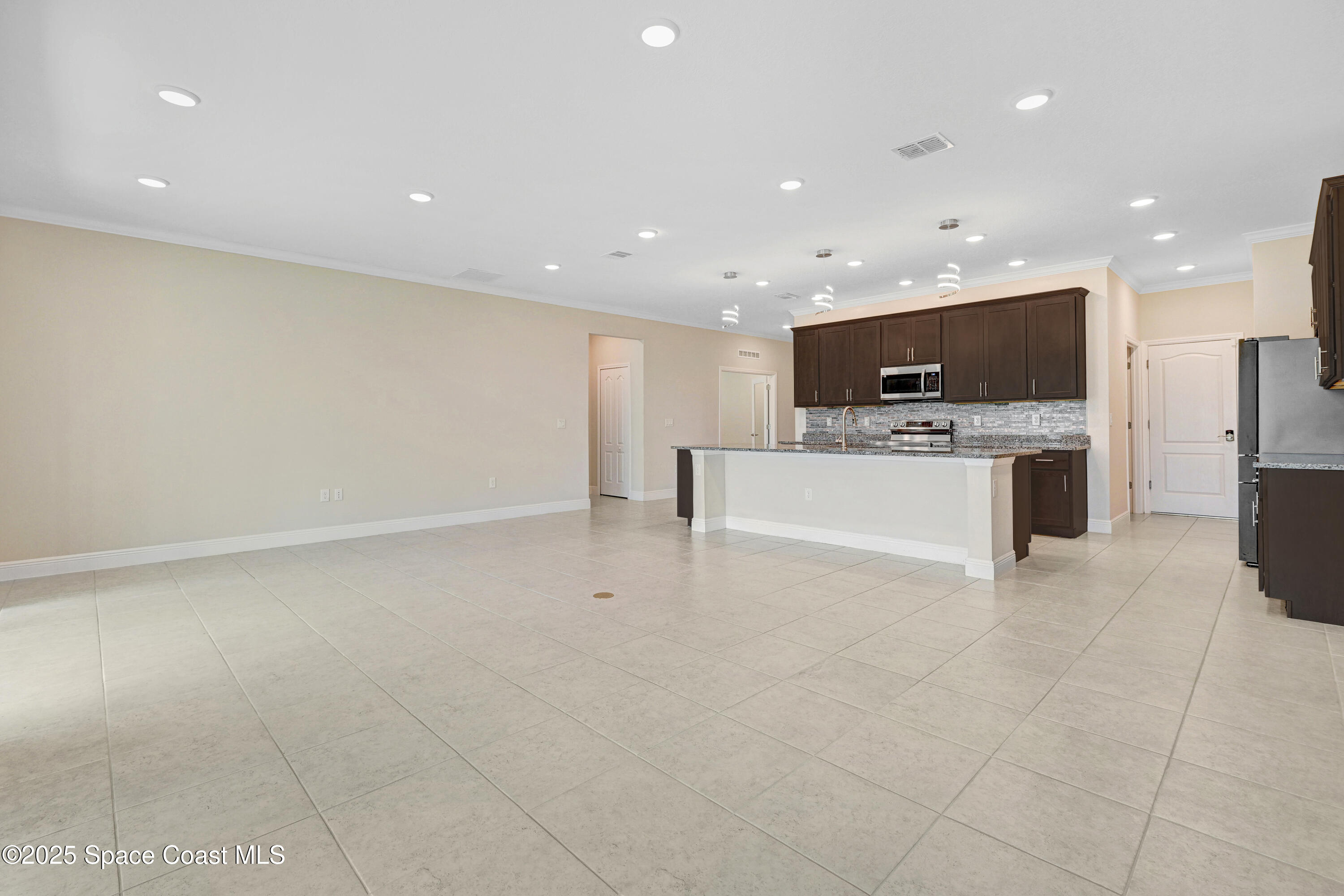3560 Rixford Way Palm Bay, FL 32909 - Photo 11 of 41 DSC_2313