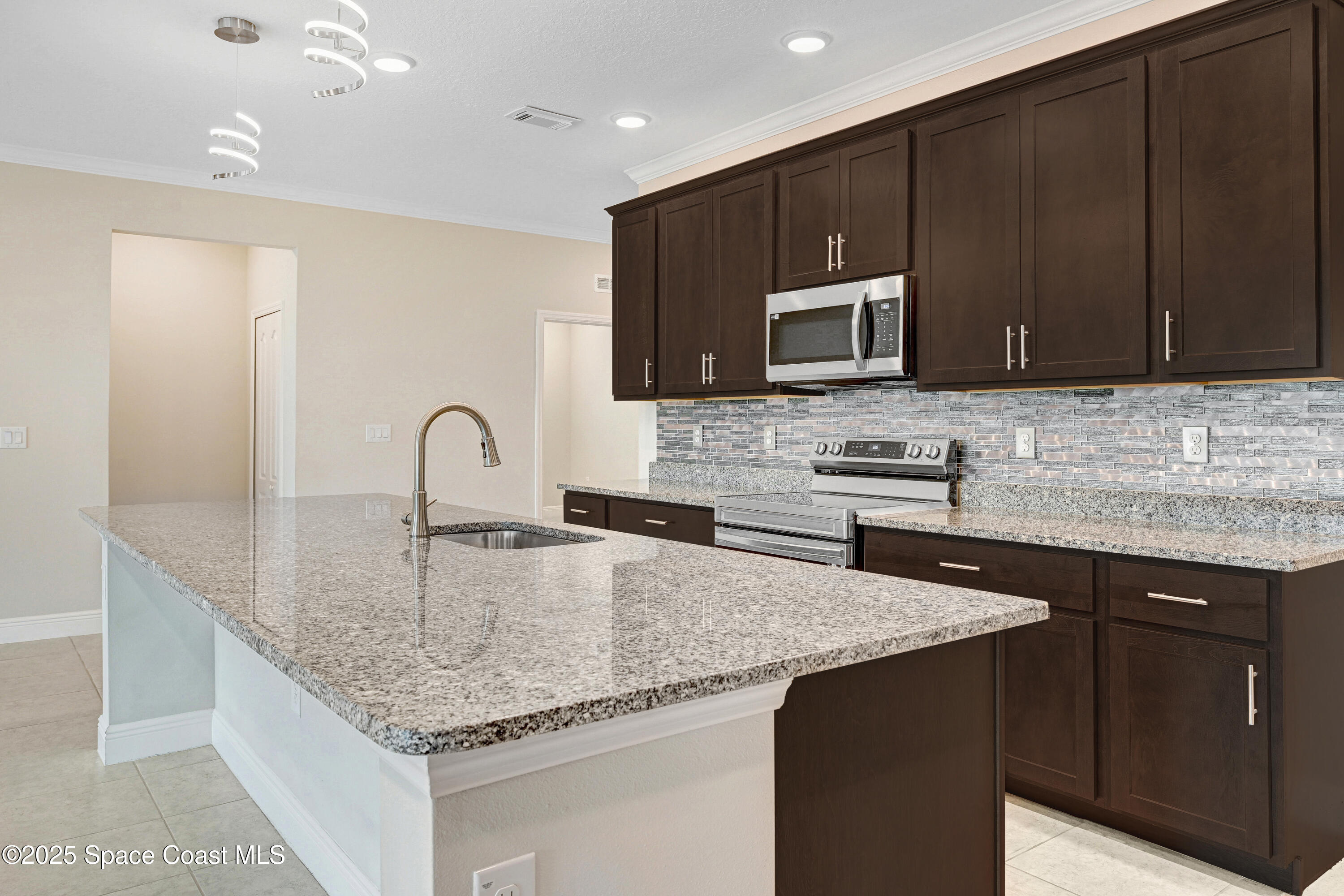 3560 Rixford Way Palm Bay, FL 32909 - Photo 7 of 41 DSC_2303