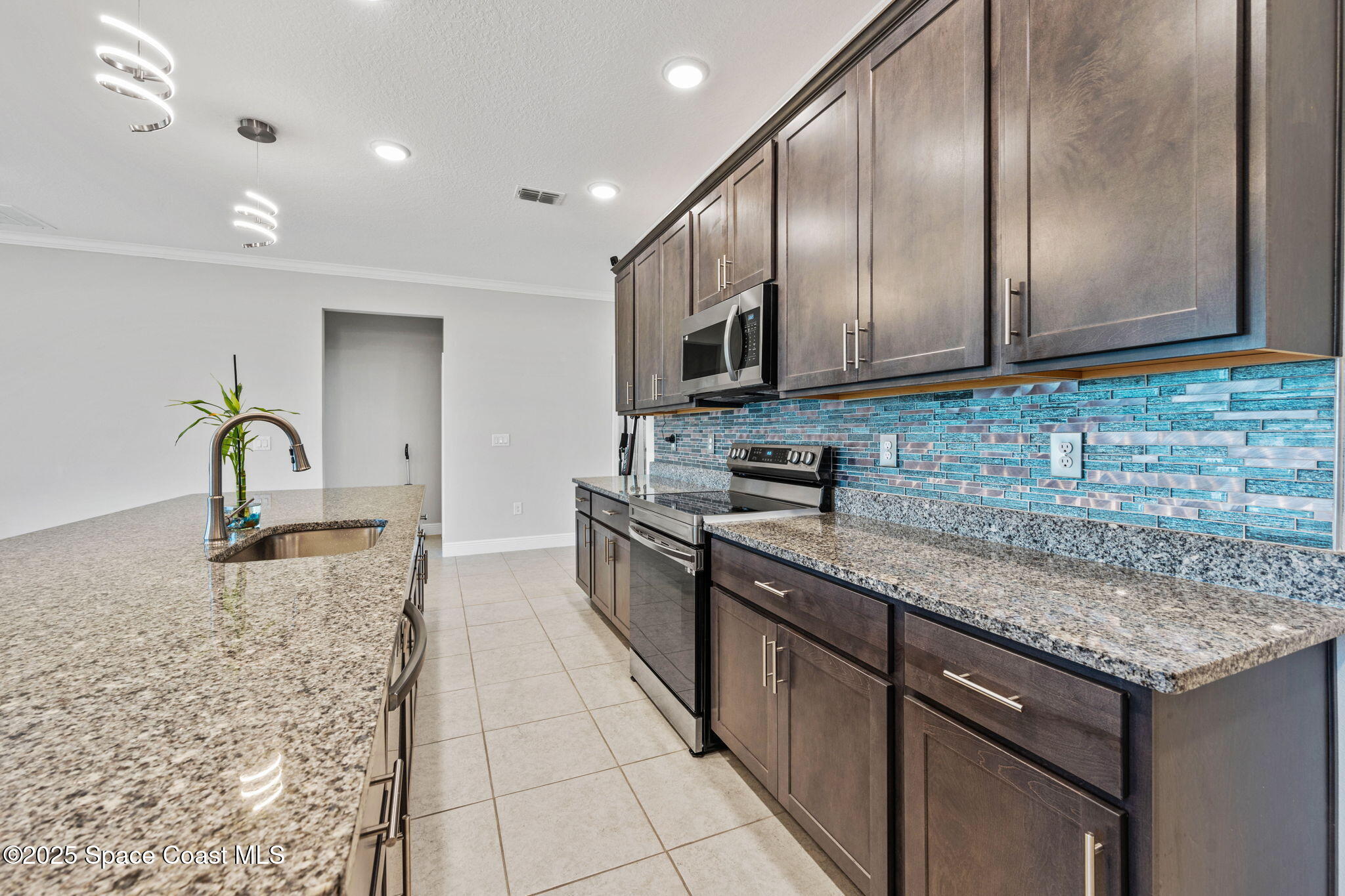 3560 Rixford Way Palm Bay, FL 32909 - Photo 9 of 41 11-web-or-mls-DSC_4301