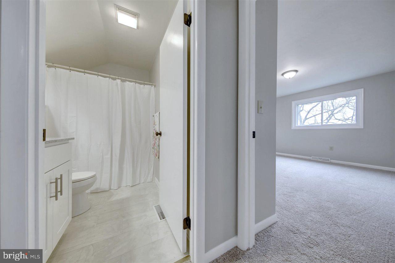 80 Greenleaf Road York, PA 17406 - Photo 23 of 36 Gallery Image 23