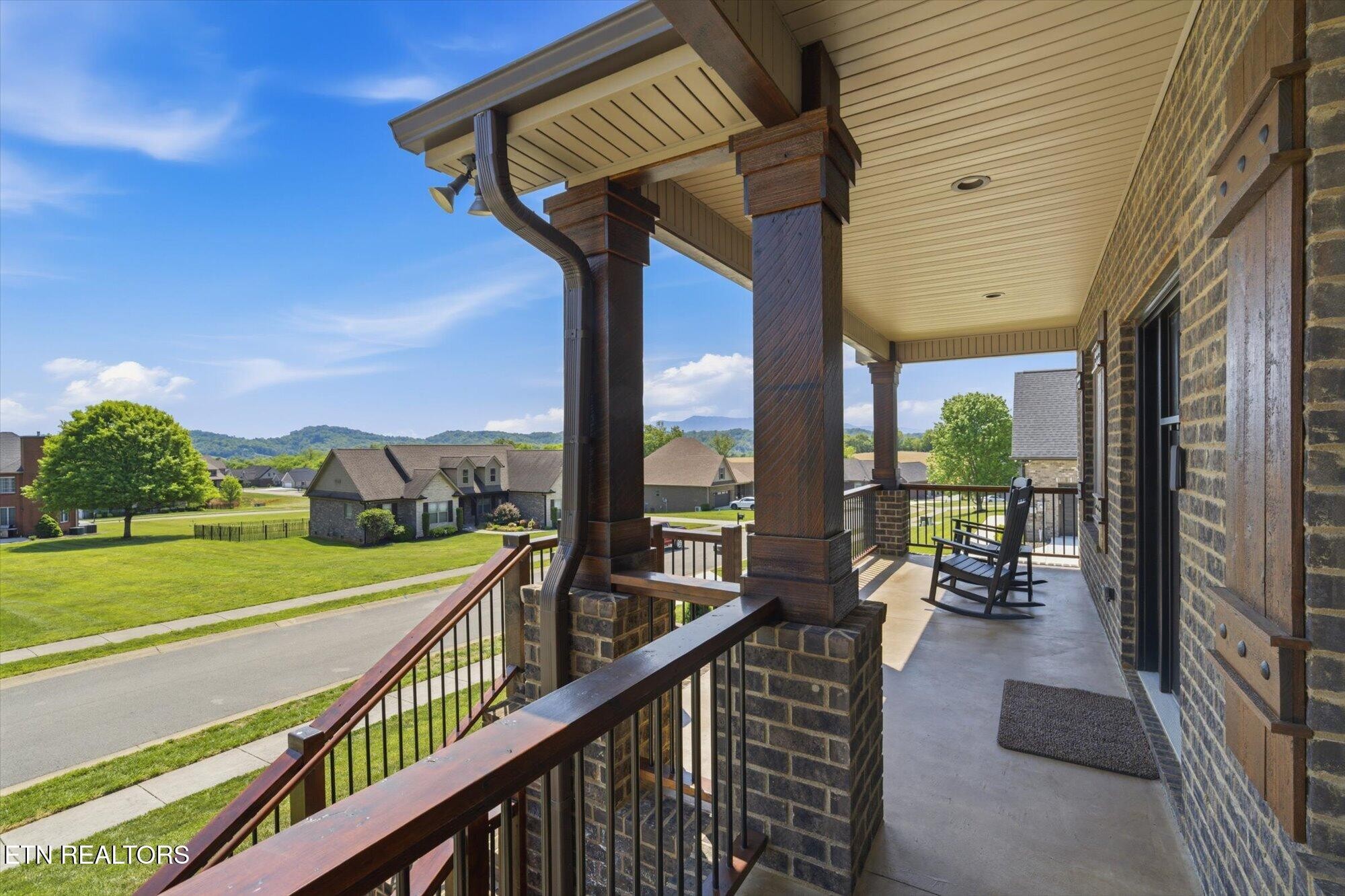 1402 Rippling Waters Circle Sevierville, TN 37876 - Photo 5 of 41 Gallery Image 5