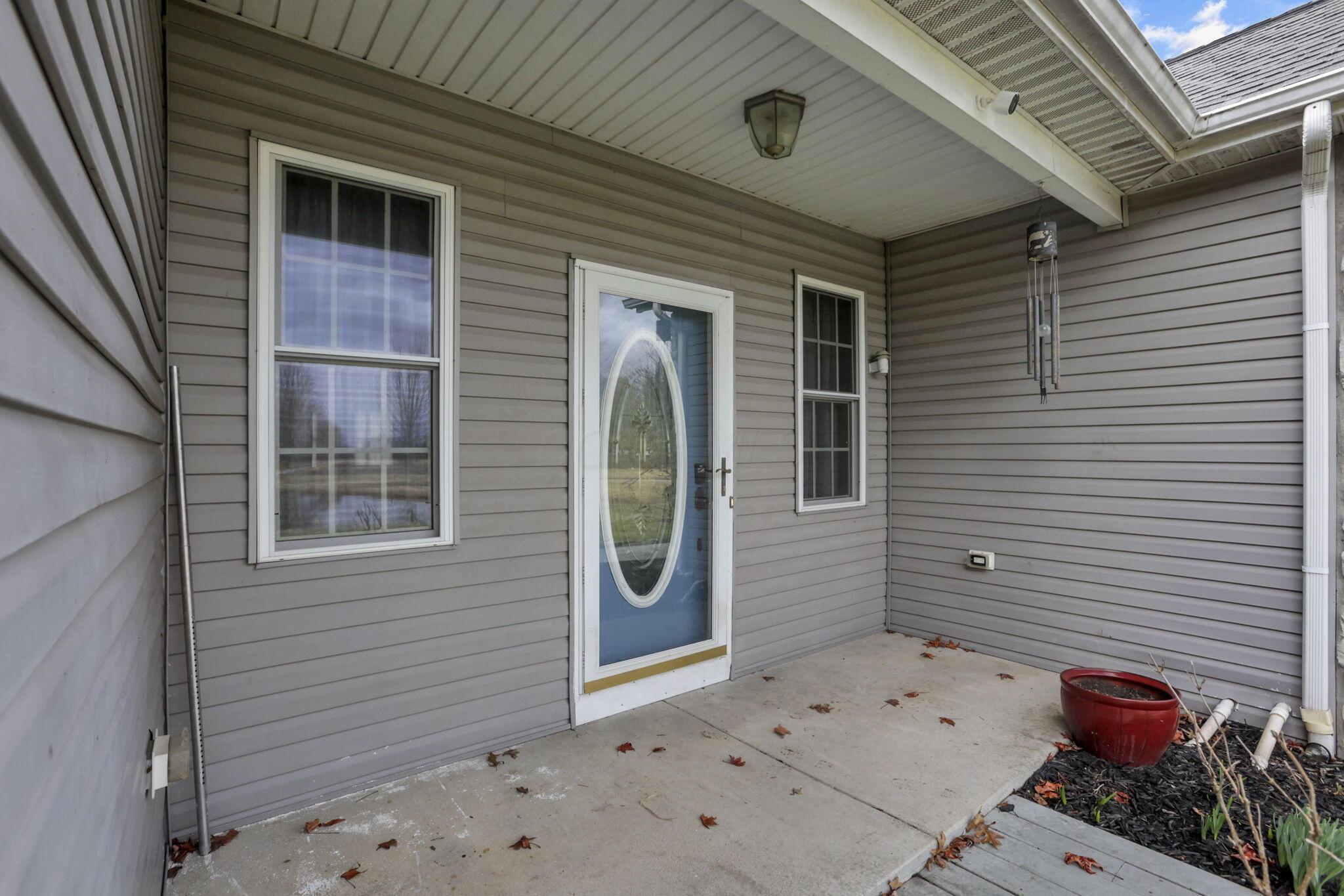 5706 Gale Road Southwest Pataskala, OH 43062 - Photo 8 of 69
