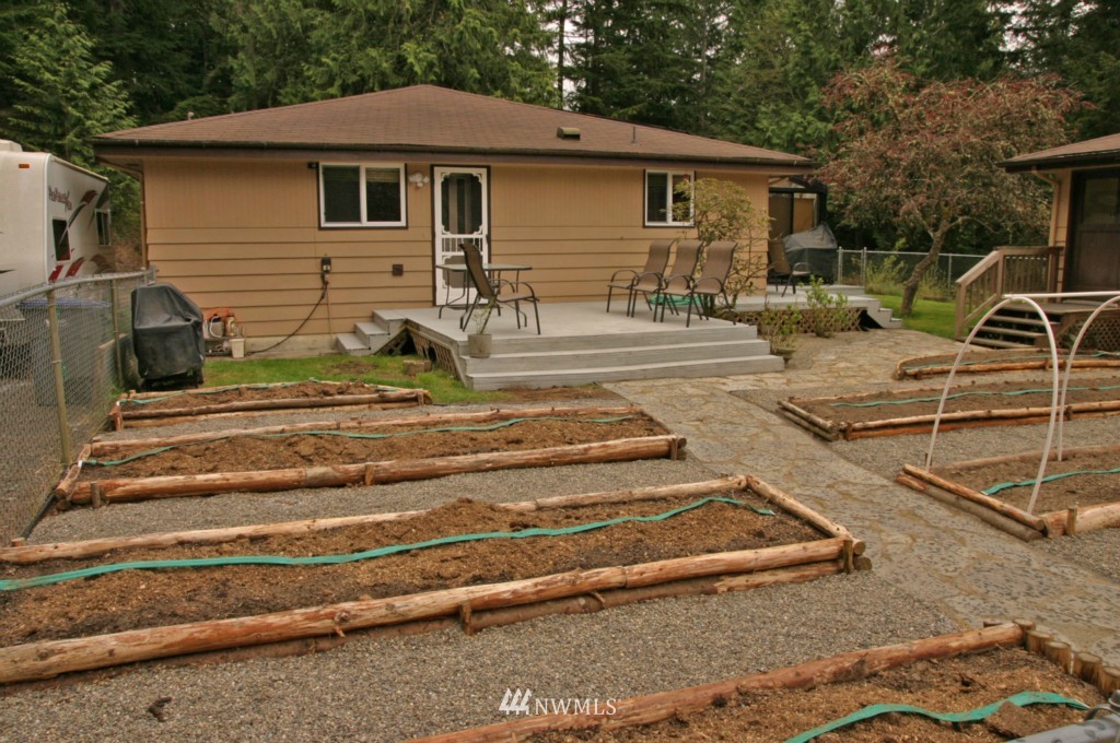 8417 Southeast View Park Road Port Orchard, WA 98367 - Photo 1 of 15 Gallery Image 1