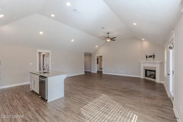 $319,500 | 12 Doe Valley Cove, Jackson, TN 38305