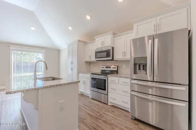 $319,500 | 12 Doe Valley Cove, Jackson, TN 38305