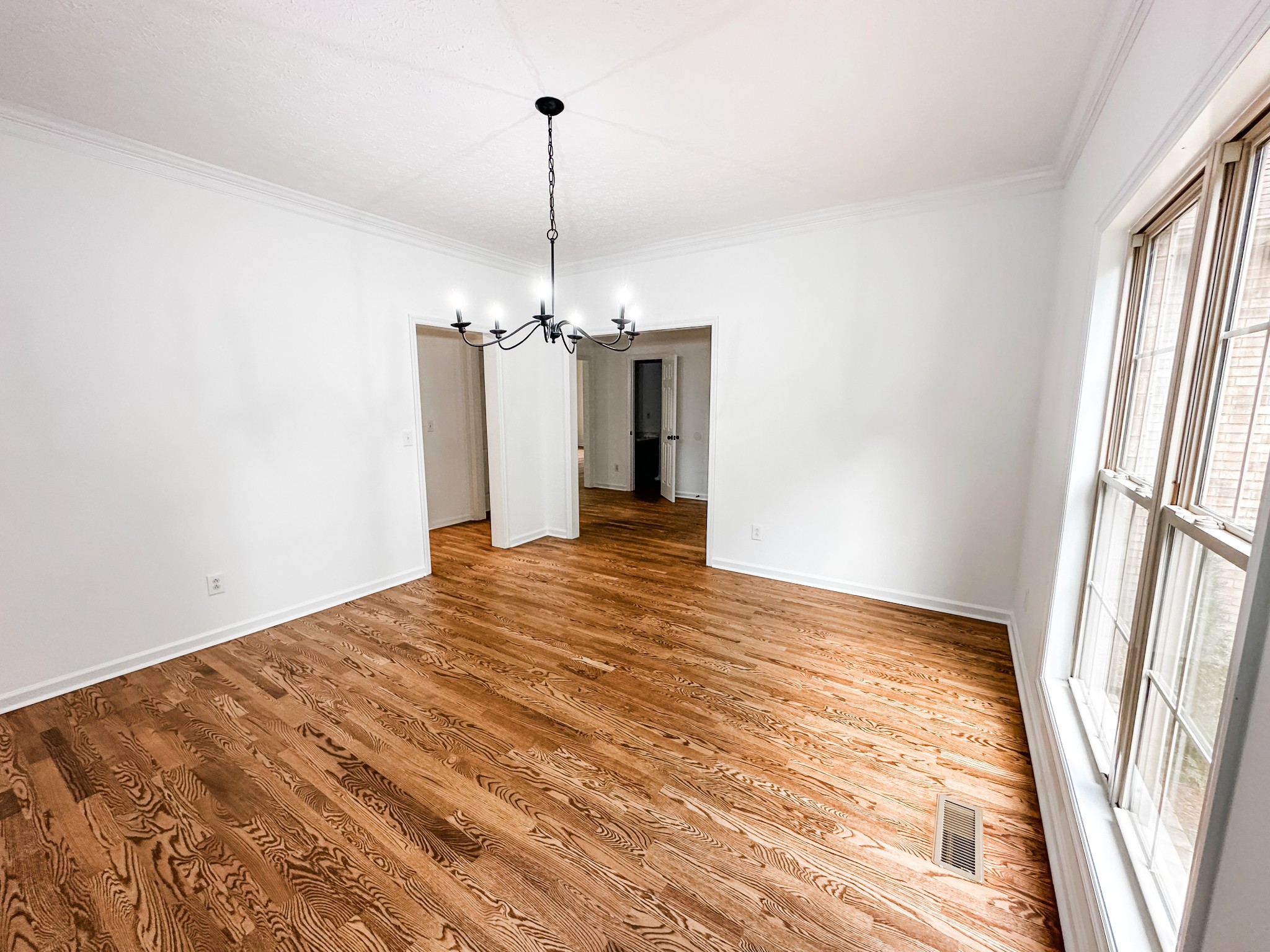 2025 Shell Road Hendersonville, TN 37075 - Photo 9 of 43 Gallery Image 9