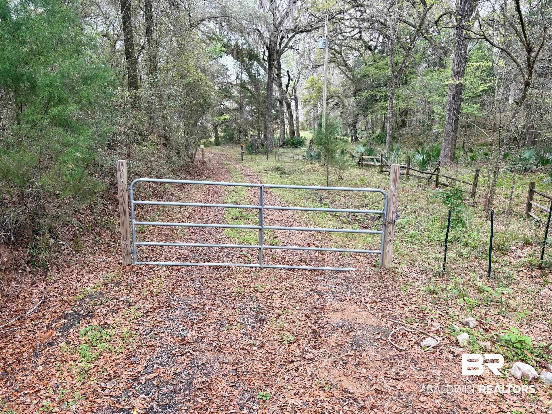 8104 Patricks Ldg Road Bay Minette, AL 36507 - Photo 5 of 12