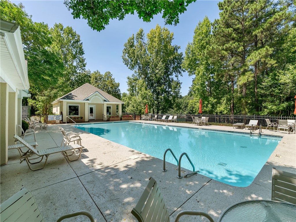 331 North Summit Drive Seneca, SC 29672 - Photo 28 of 36