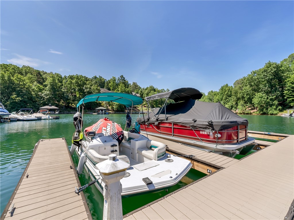 331 North Summit Drive Seneca, SC 29672 - Photo 34 of 36