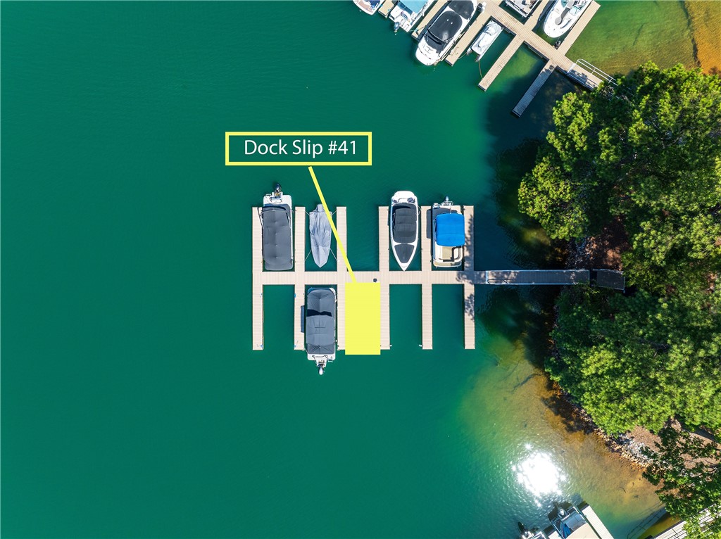 331 North Summit Drive Seneca, SC 29672 - Photo 4 of 36