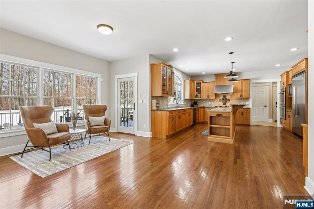 12 Cowie Road Chester, NJ 07930 - Photo 14 of 50