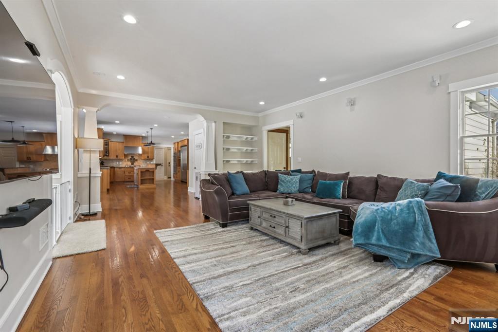 12 Cowie Road Chester, NJ 07930 - Photo 9 of 50