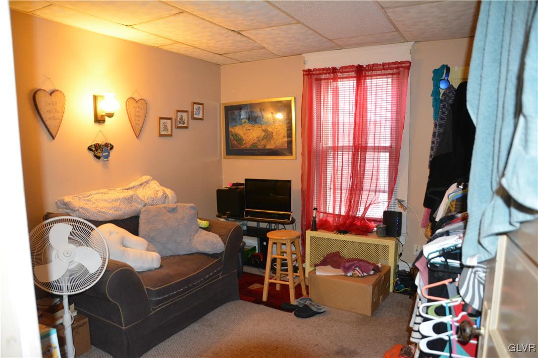 2114 Huckleberry Road Allentown, PA 18104 - Photo 8 of 11 Gallery Image 8