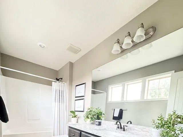 $580,000 | 1208 Becket Court, Raymore, MO 64083