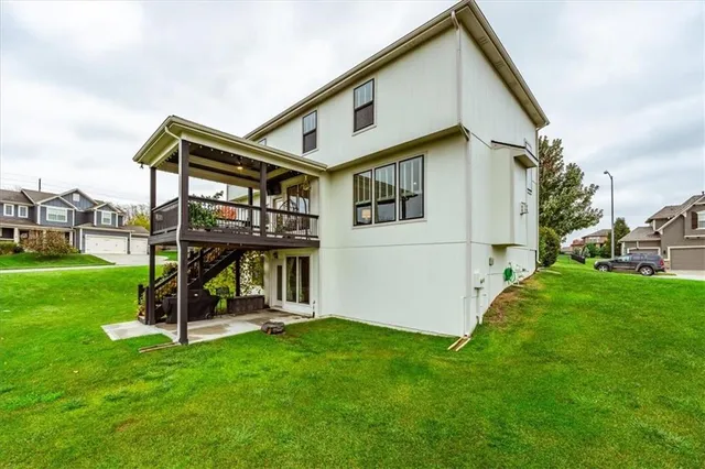 $580,000 | 1208 Becket Court, Raymore, MO 64083