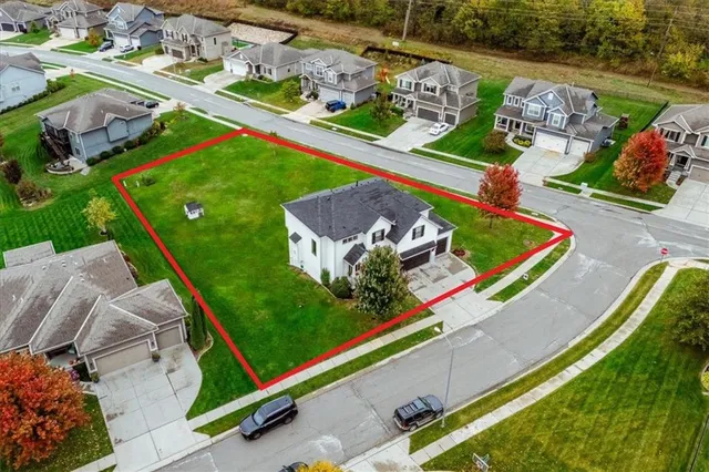 $580,000 | 1208 Becket Court, Raymore, MO 64083