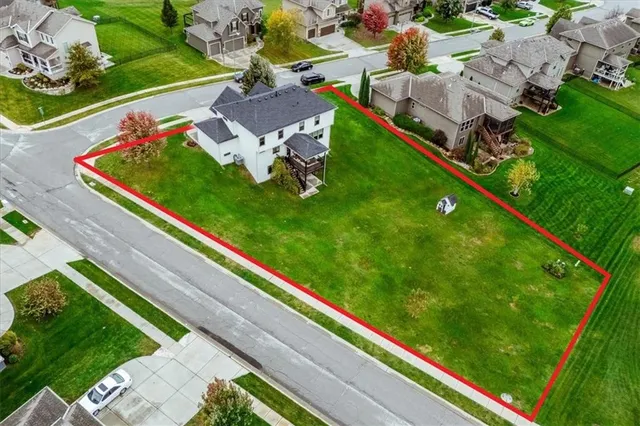 $580,000 | 1208 Becket Court, Raymore, MO 64083