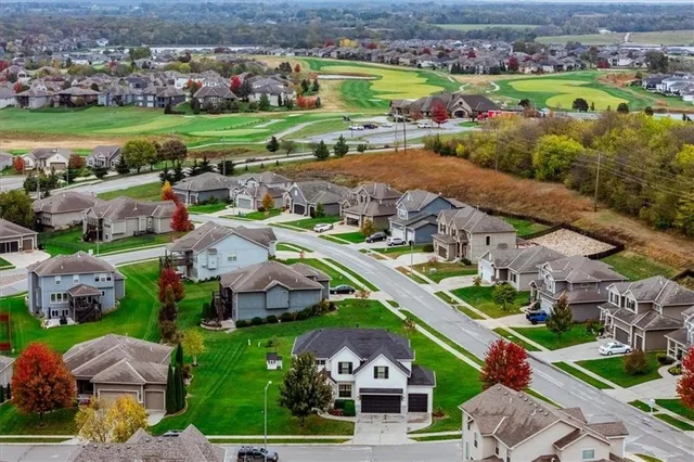 $580,000 | 1208 Becket Court, Raymore, MO 64083