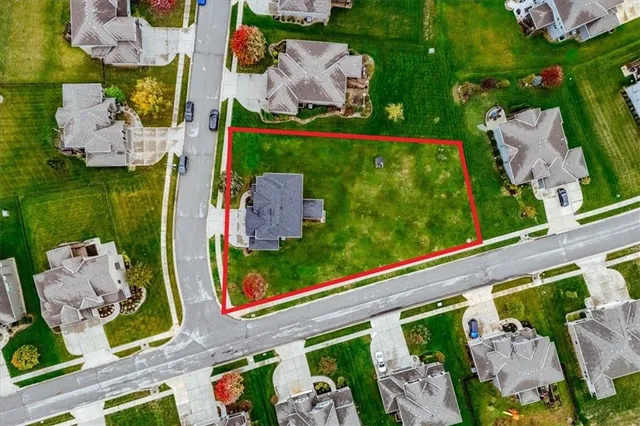 $580,000 | 1208 Becket Court, Raymore, MO 64083