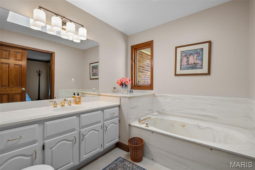 9129 Rott Road Sunset Hills, MO 63127 - Photo 28 of 56 Gallery Image 28