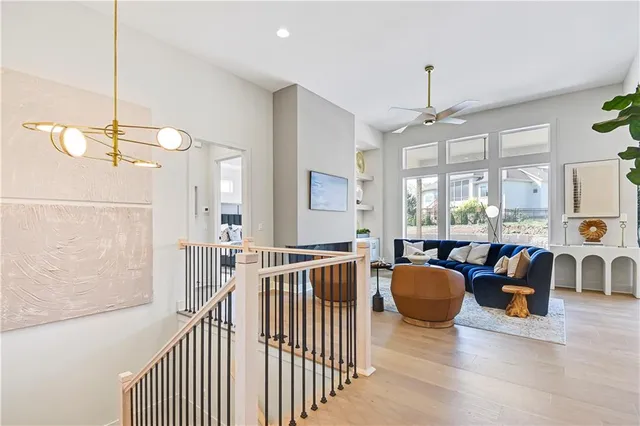 $753,700 | 25134 West 98th Place, Lenexa, KS 66227