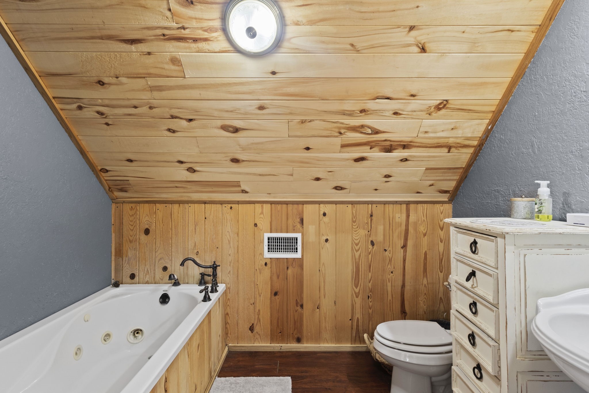 10077 Cravens Camp Road Silsbee, TX 77656 - Photo 26 of 50