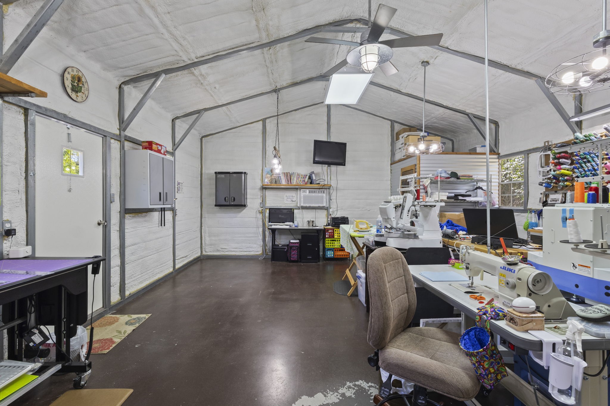 10077 Cravens Camp Road Silsbee, TX 77656 - Photo 41 of 50 guest unit currently craft room with half bath