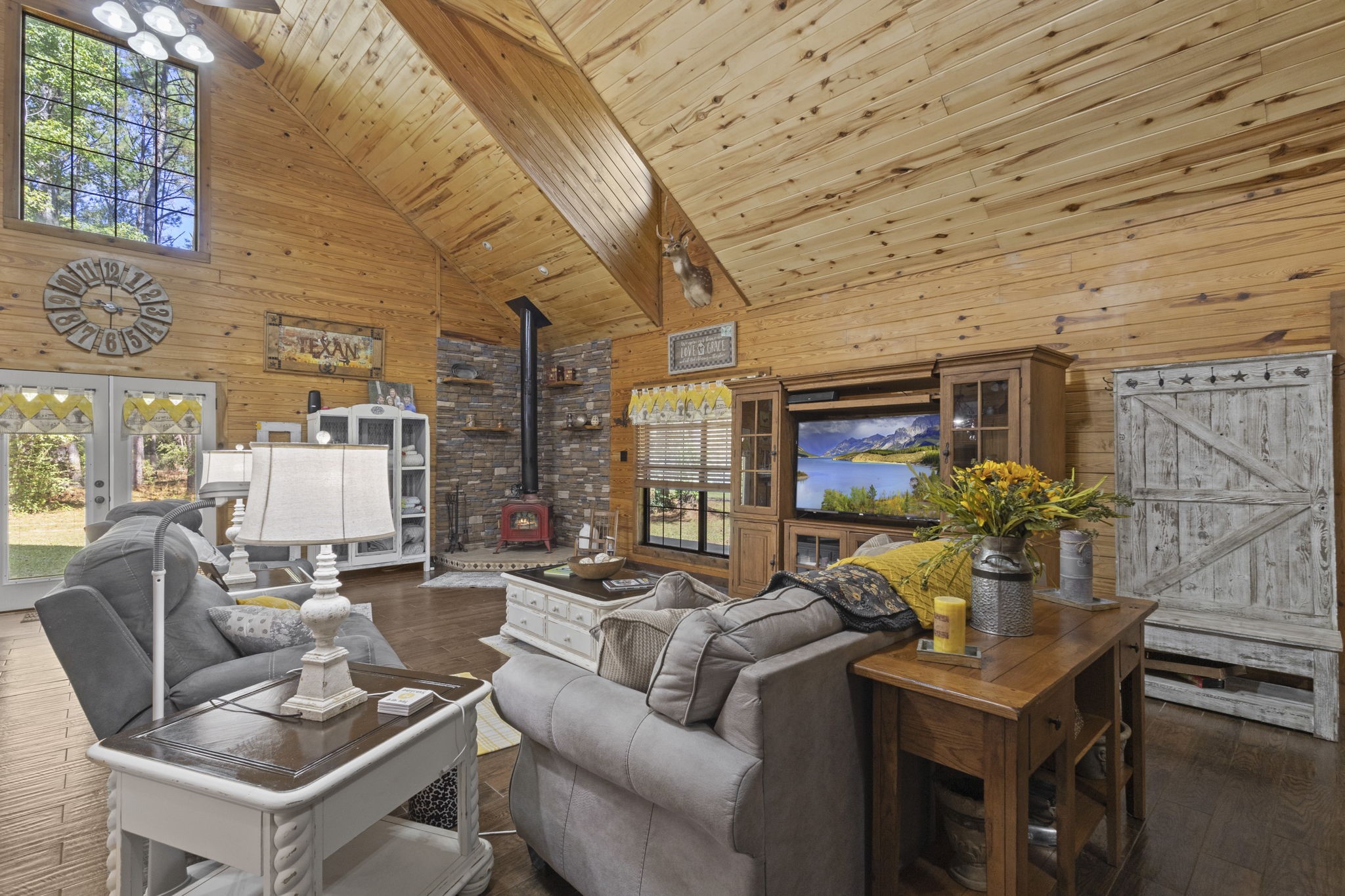 10077 Cravens Camp Road Silsbee, TX 77656 - Photo 6 of 50