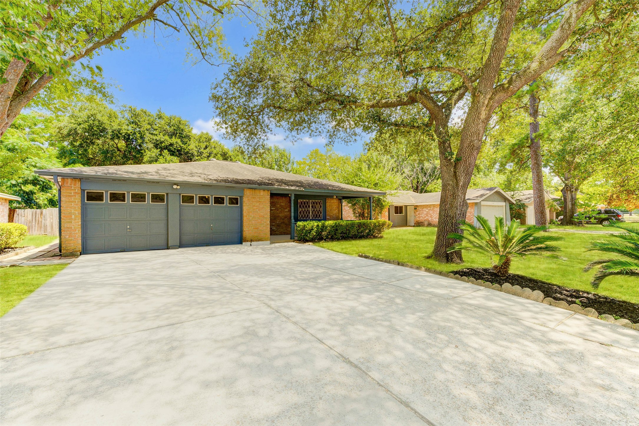 23114 Ludgate Drive Spring, TX 77373 - Photo 3 of 47 Gallery Image 3