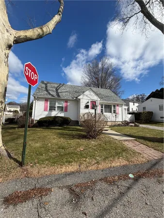 $429,900 | 4 Dunbar Street, Providence, RI 02909