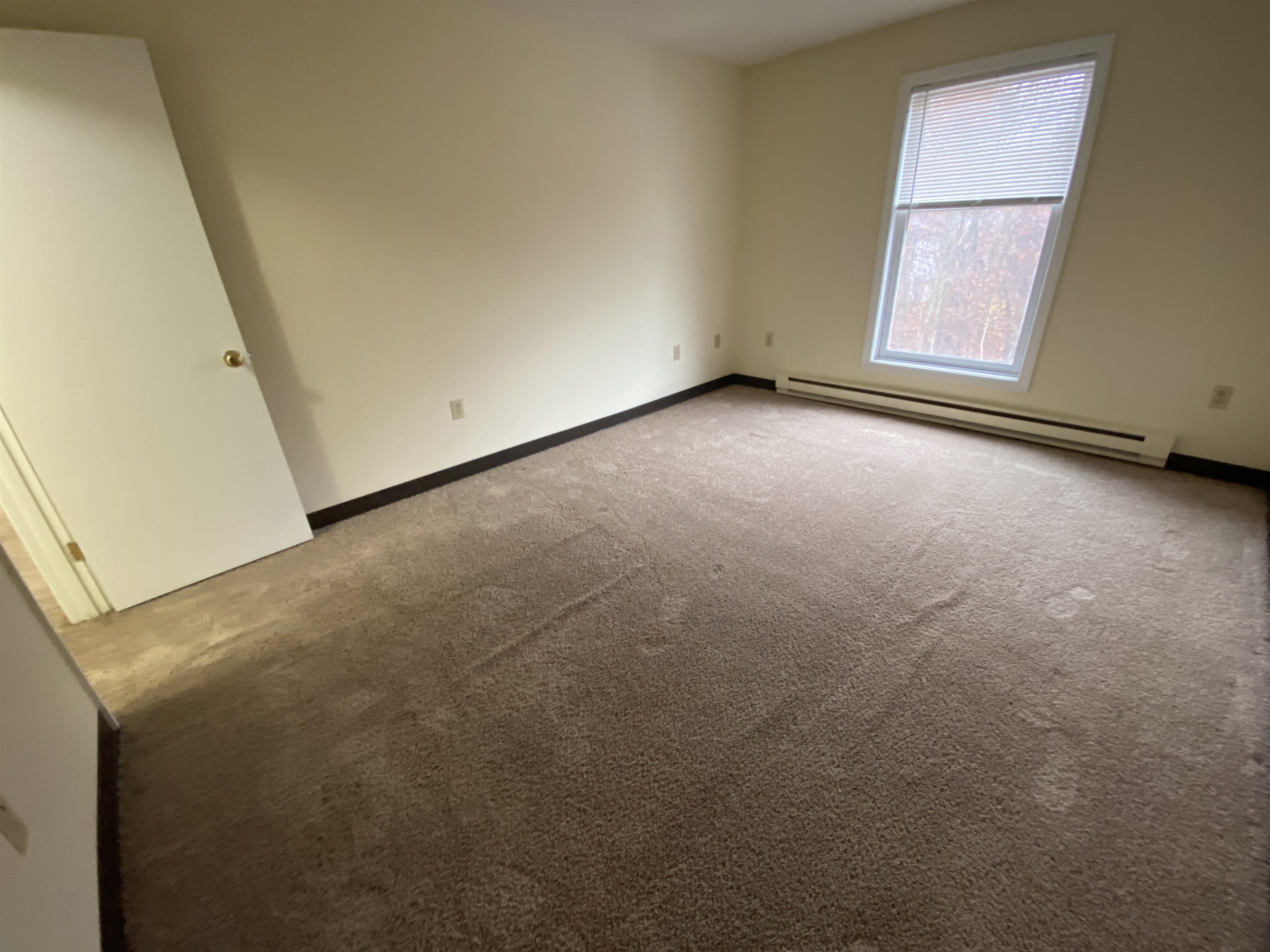 175 Eastern Avenue, Unit 103 Manchester, NH 03104 - Photo 17 of 37