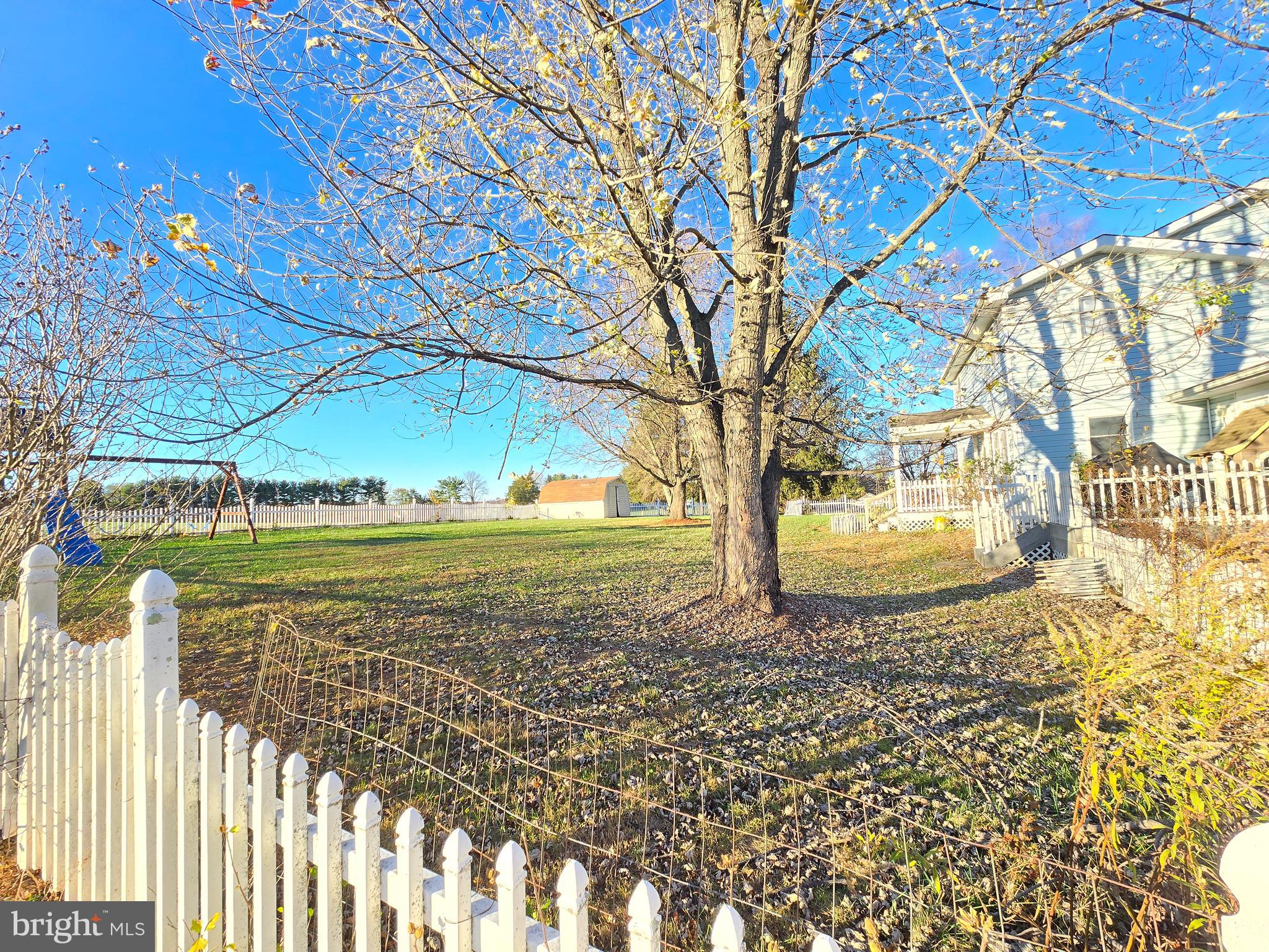 2621 Braddock Road Mount Airy, MD 21771 - Photo 6 of 15 a view of an outdoor space with garden