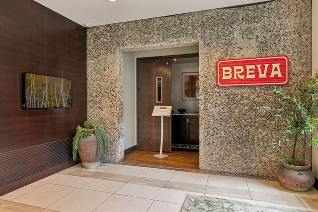 $1,699,900 | 201 South 11th Street, Unit 2500, Minneapolis, MN 55403