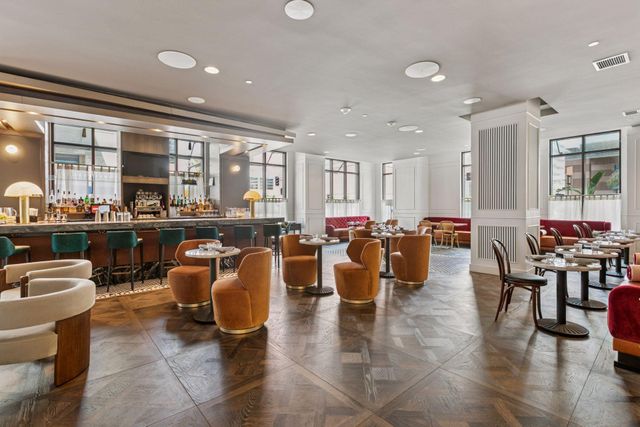 $1,699,900 | 201 South 11th Street, Unit 2500, Minneapolis, MN 55403